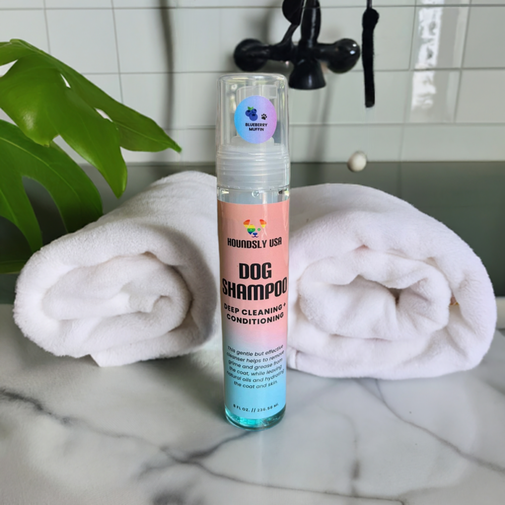 Houndsly Ready to Use Foaming Dog Shampoo Deep Cleaning/Conditioning Formula